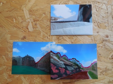 serie Noorwegen, 2014, nagellak en vloeipapier op foto